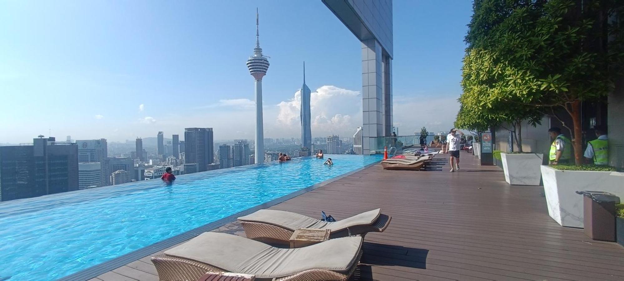 Skyward Suites At Platinum Klcc Куала Лумпур Екстериор снимка