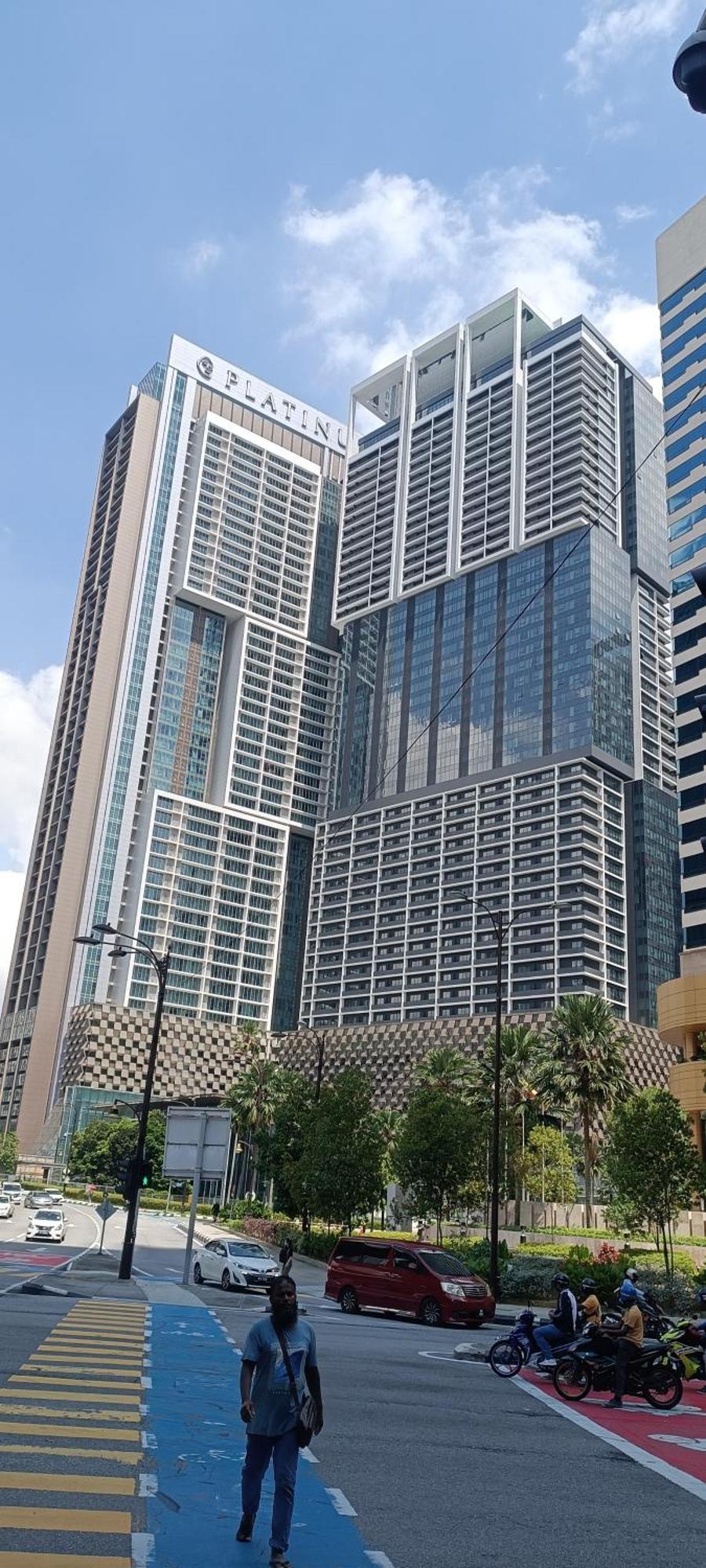 Skyward Suites At Platinum Klcc Куала Лумпур Екстериор снимка