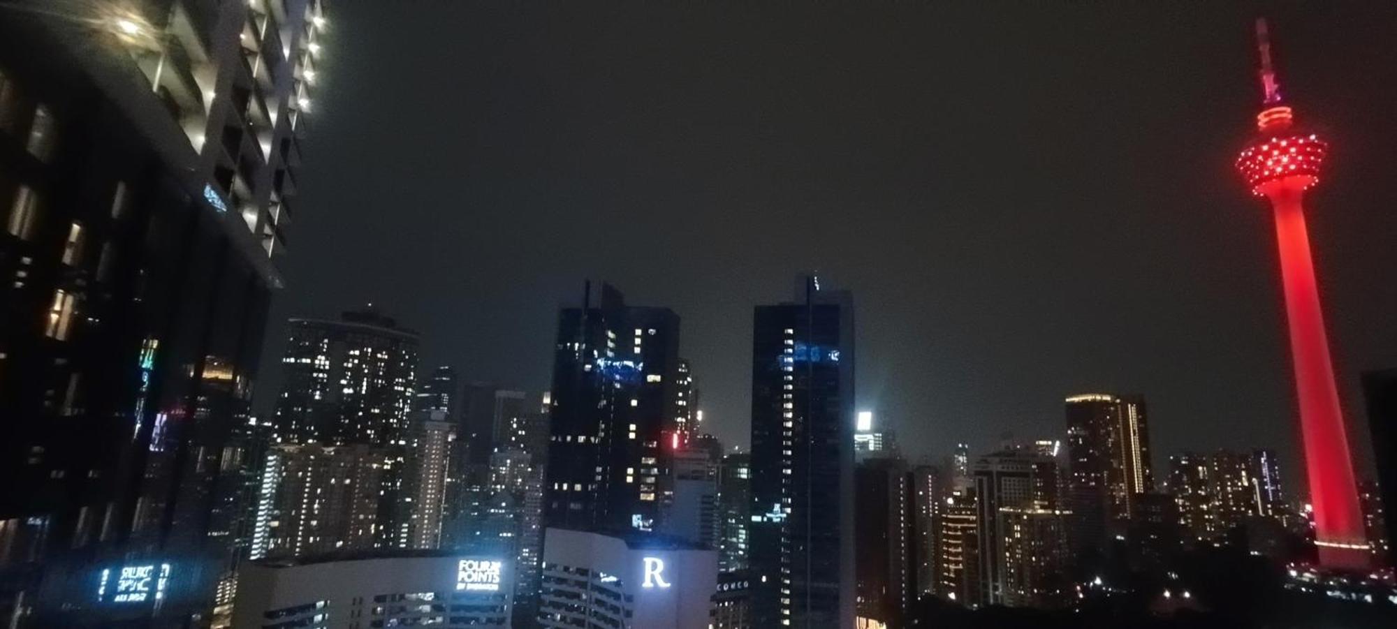 Skyward Suites At Platinum Klcc Куала Лумпур Екстериор снимка