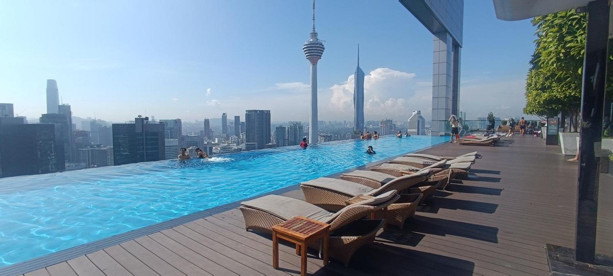 Skyward Suites At Platinum Klcc Куала Лумпур Екстериор снимка