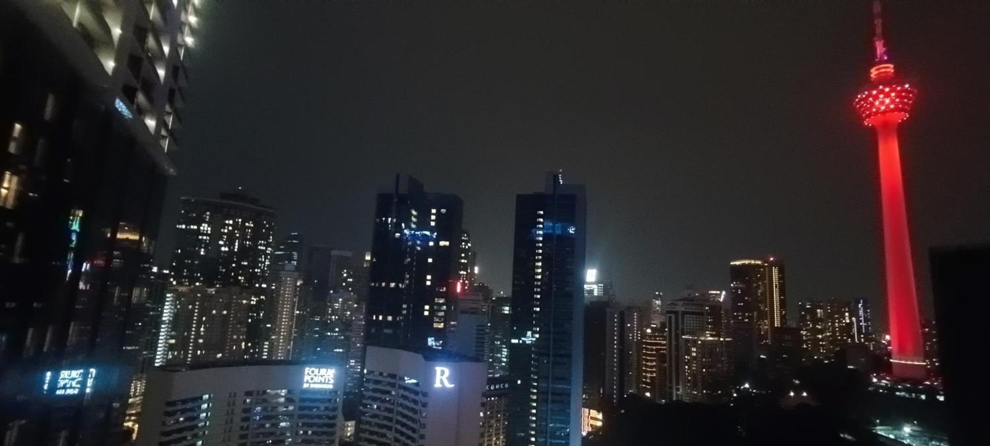 Skyward Suites At Platinum Klcc Куала Лумпур Екстериор снимка