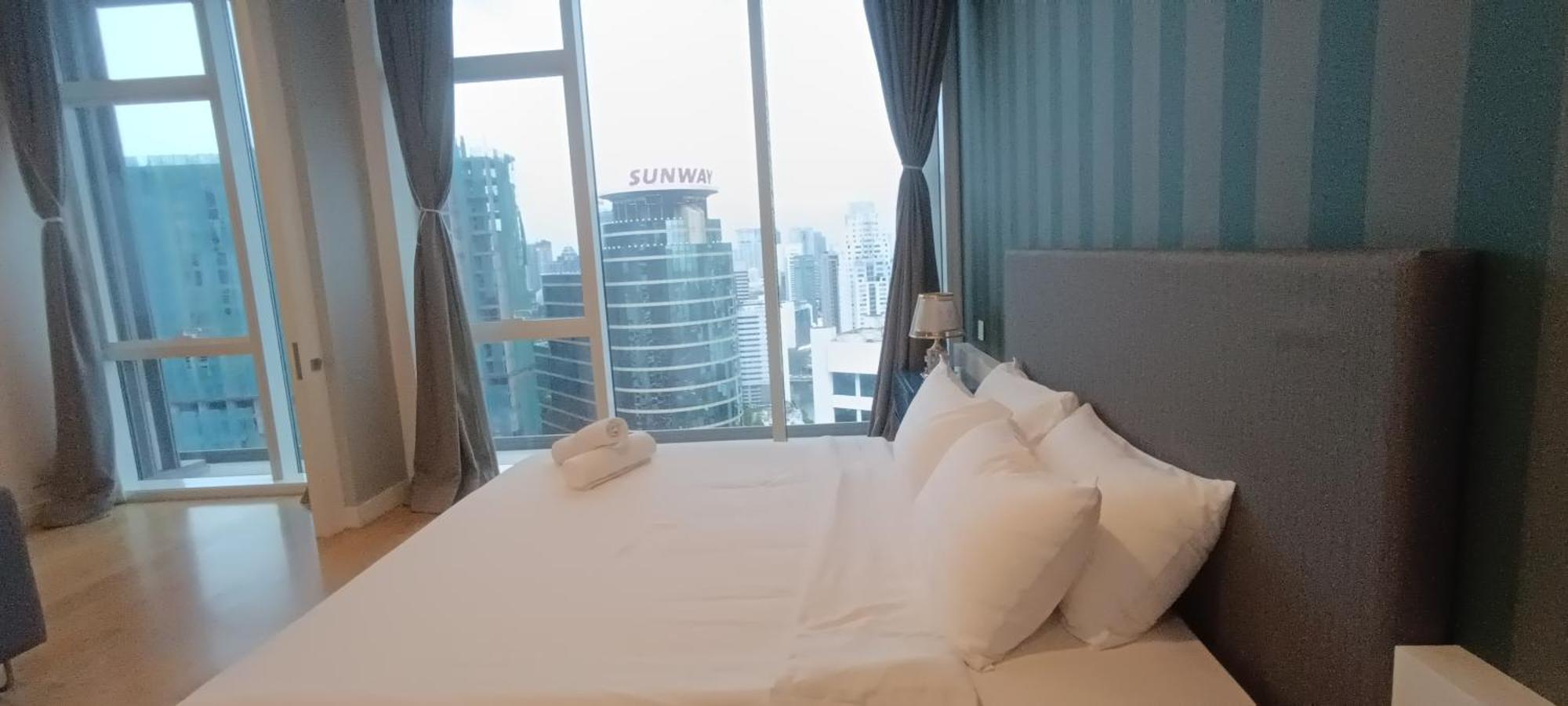 Skyward Suites At Platinum Klcc Куала Лумпур Екстериор снимка